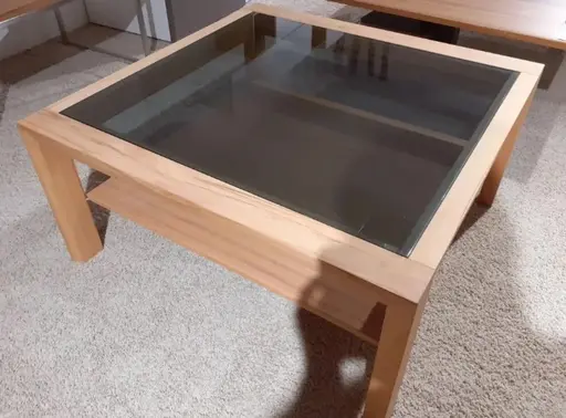 Decker Couchtisch - Ausstellungsstück in Wagenhofen